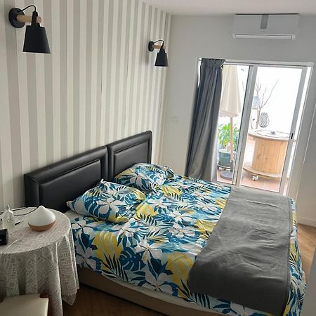Apartamento Para Ferias 2 Minutos Da Praia Costa Da Caparica Exterior photo