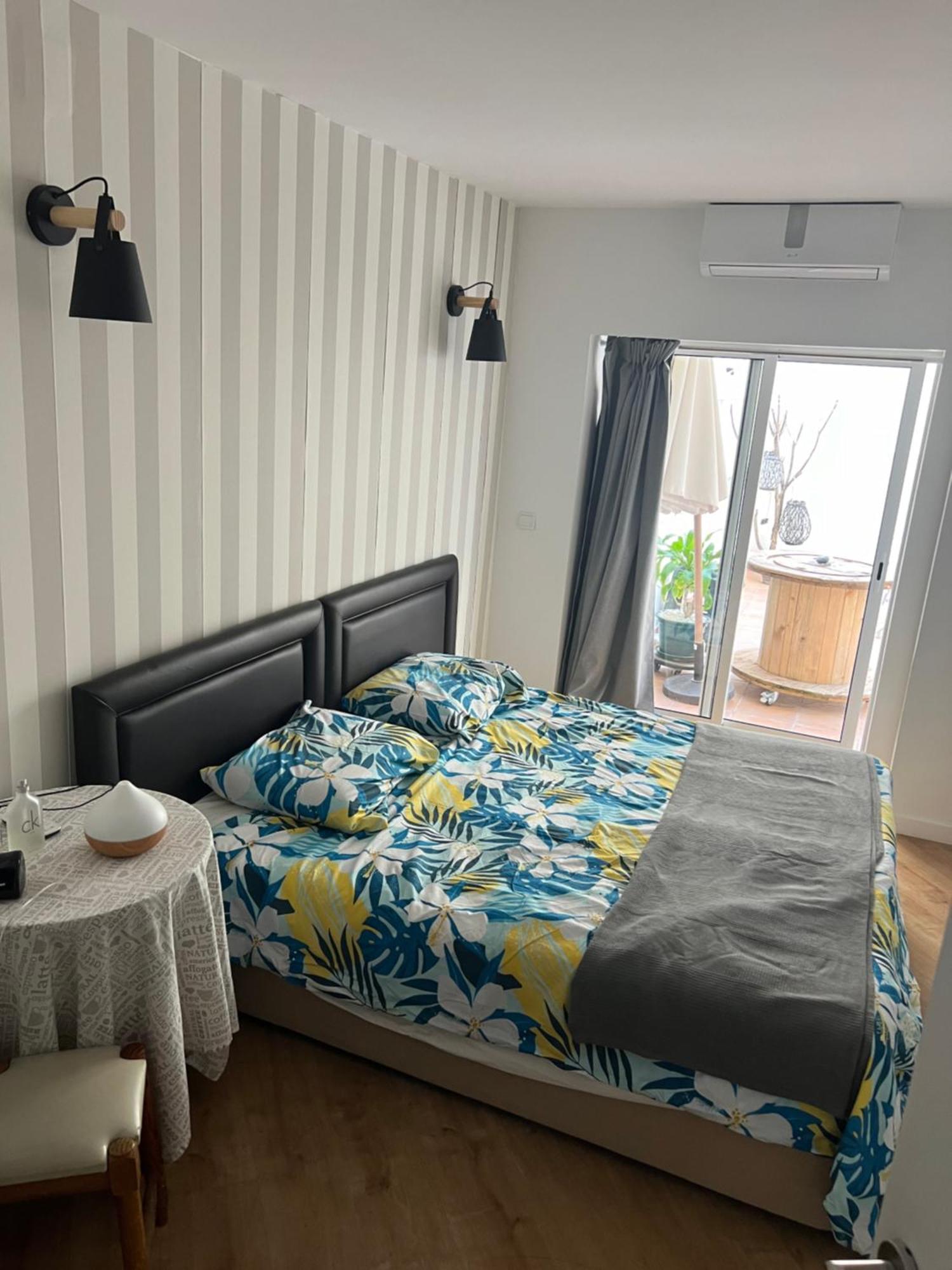 Apartamento Para Ferias 2 Minutos Da Praia Costa Da Caparica Exterior photo